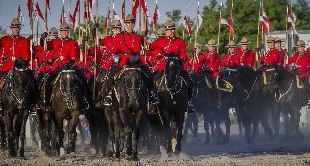 185 - THE MOUNTIES - CANADA